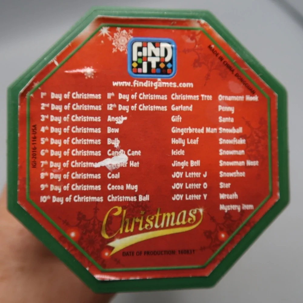 Santa Claus Christmas FIND IT Contained Adventure Toy 2014 Identity Game